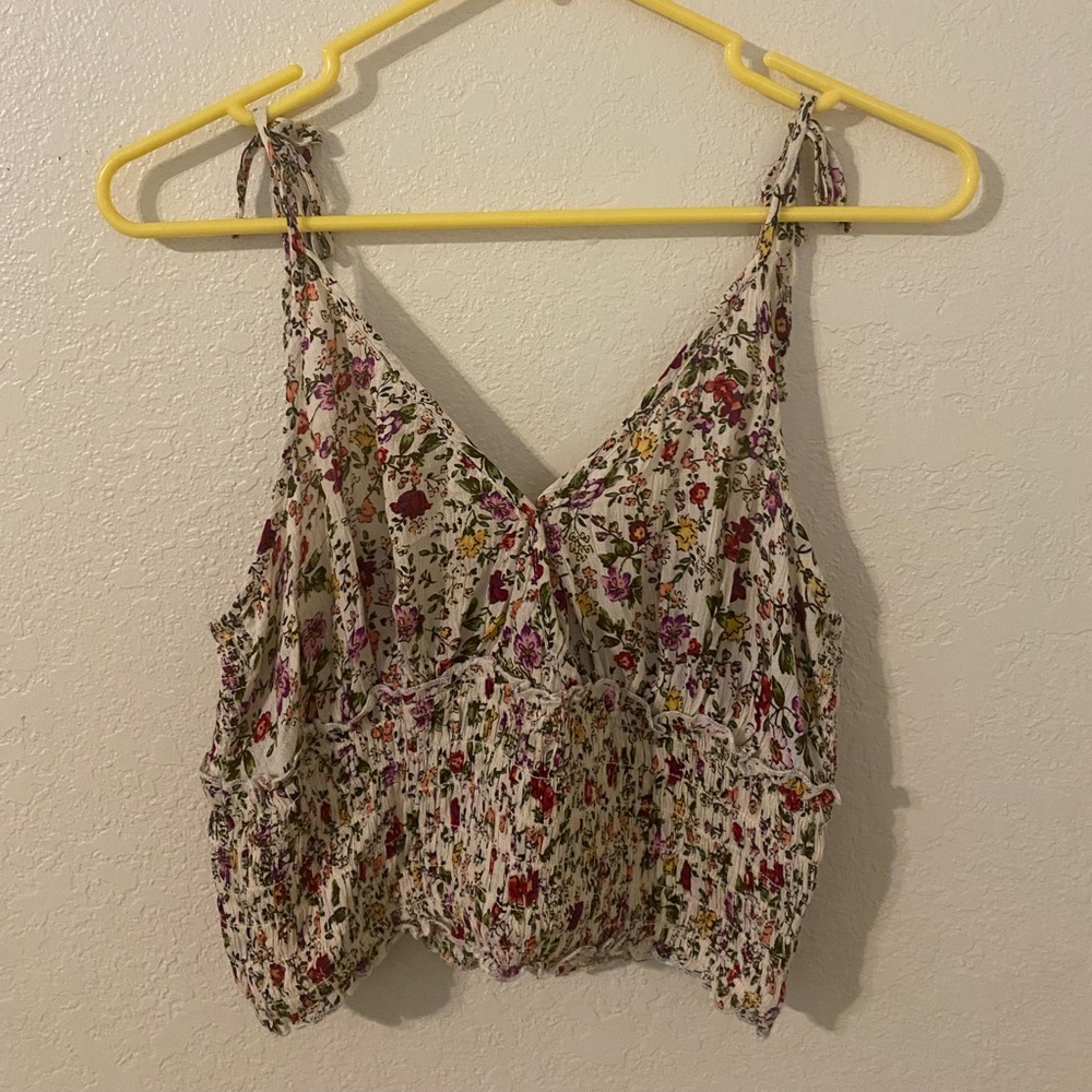 Flower patterned blouse top